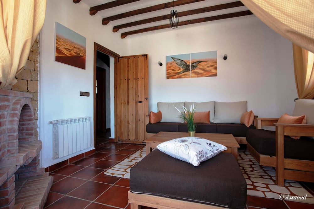 Photo of Livingroom in Derdara
