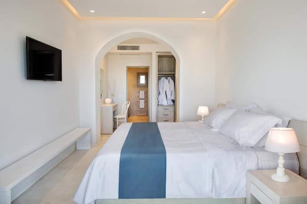 Photo of Bedroom in Kamari