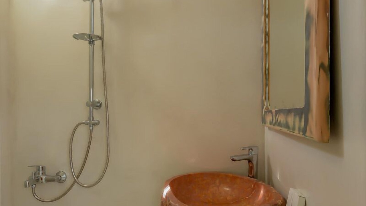 Photo of Bathroom in Emporio