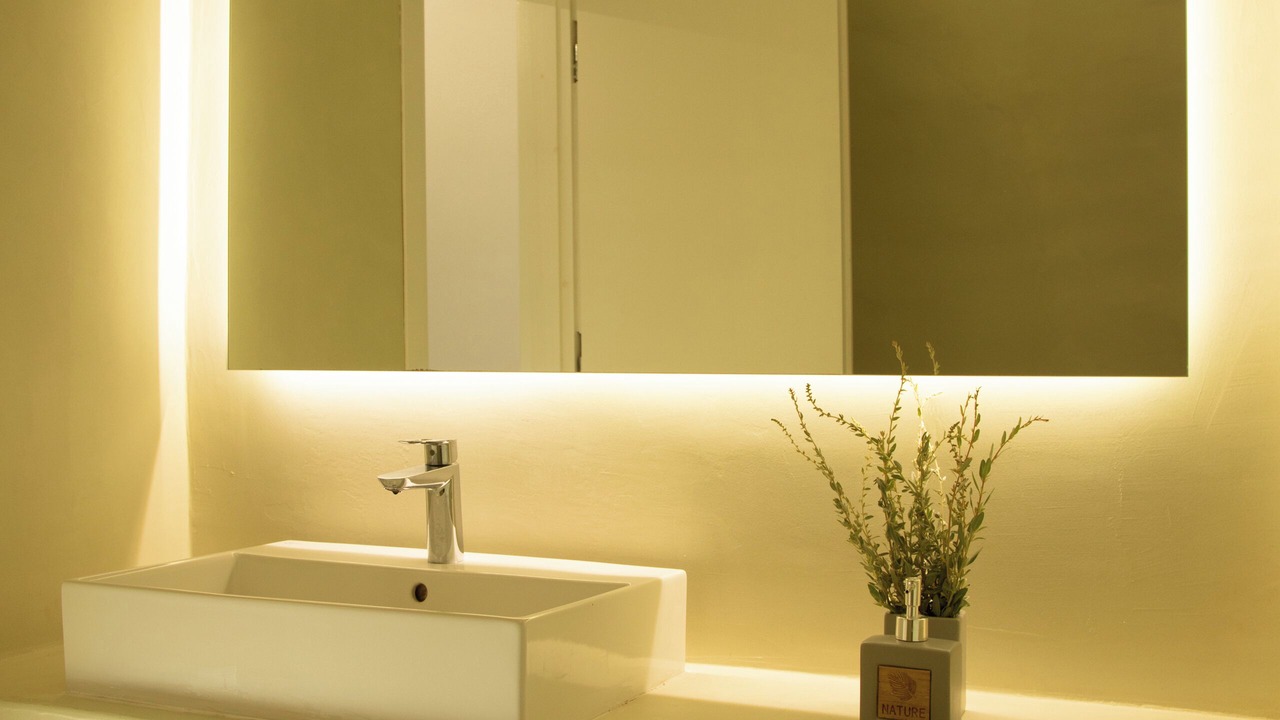 Photo of Bathroom in Akrotiri