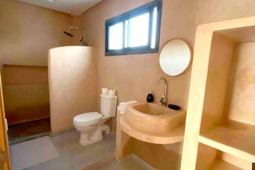 Photo of Bathroom in Sahel Chamali