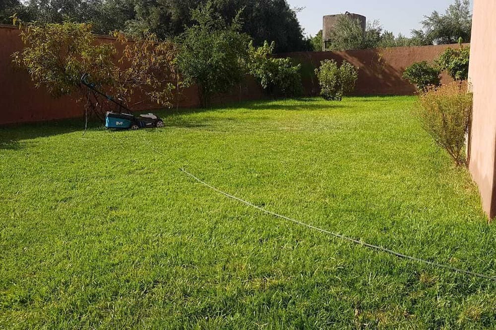 Photo of Outdoor in Ghmate