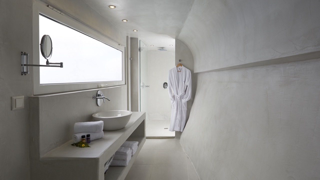 Photo of Bathroom in Firostefani