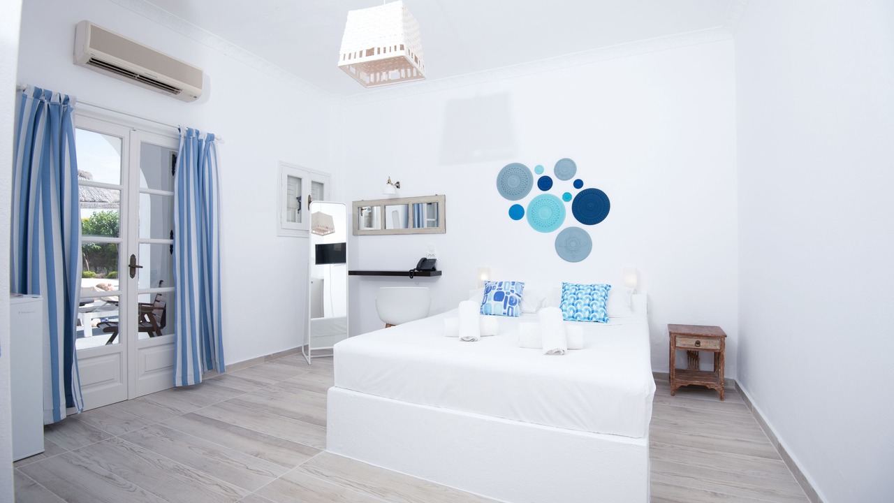 Photo of Bedroom in Perivolos