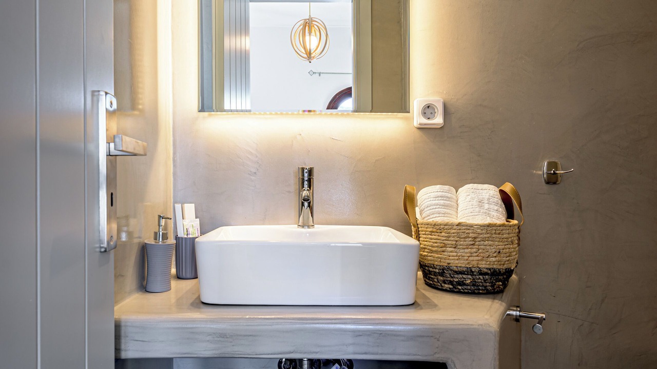 Photo of Bathroom in Imerovigli