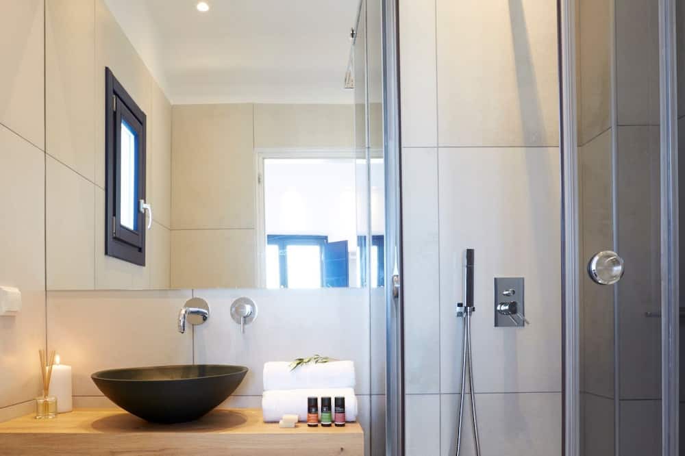 Photo of Bathroom in Exo Gialos