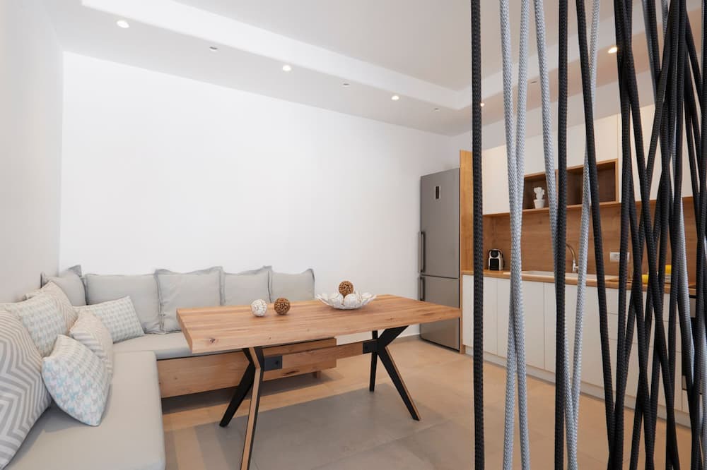 Photo of Livingroom in Exo Gialos