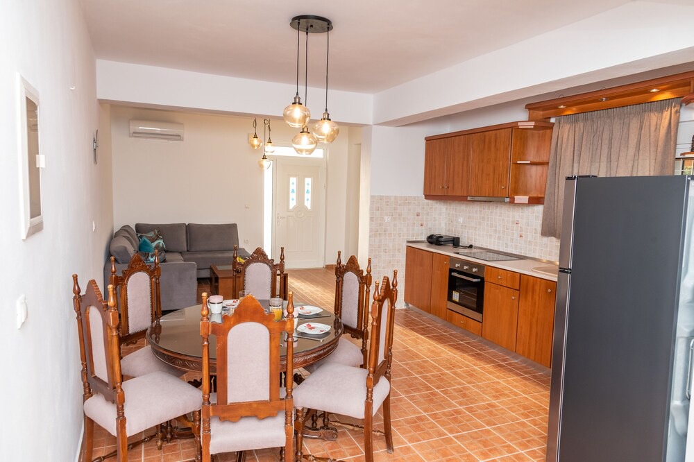 Photo of Kitchen in Gennadi