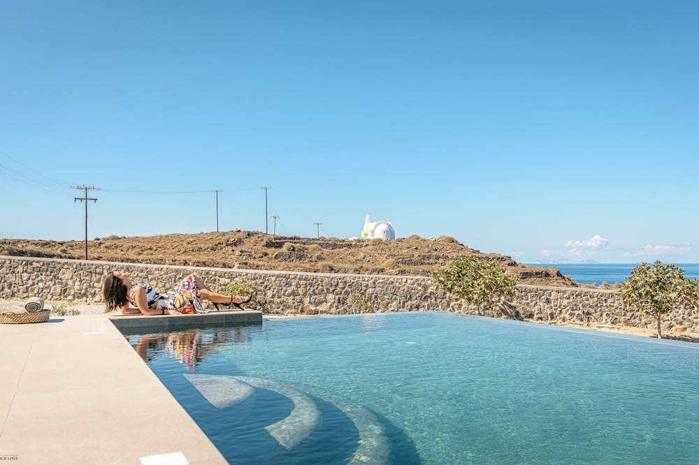 Photo of Outdoor in Oia