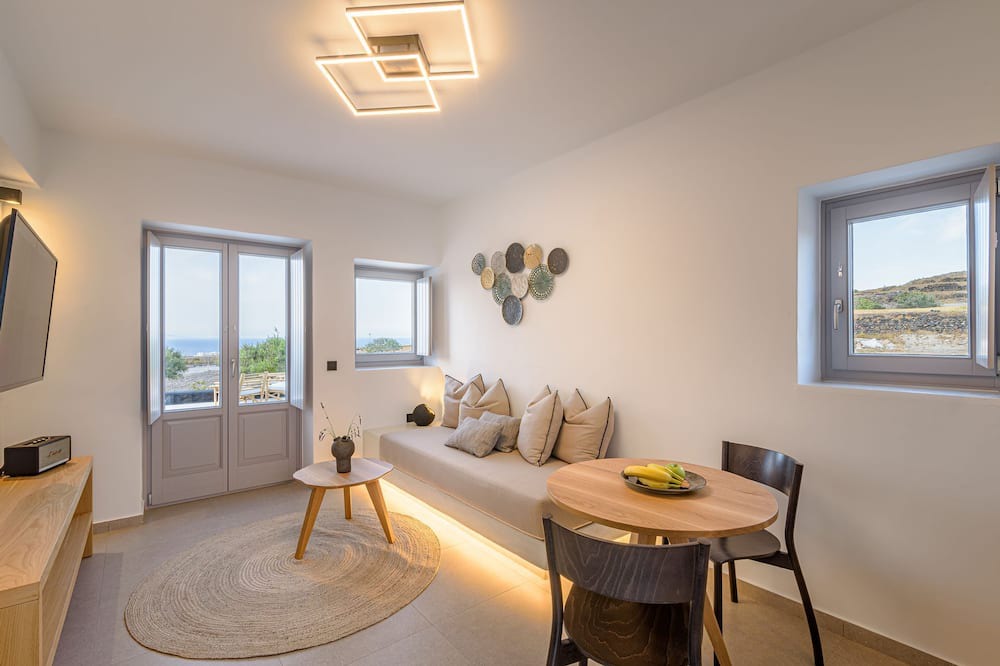 Photo of Livingroom in Oia