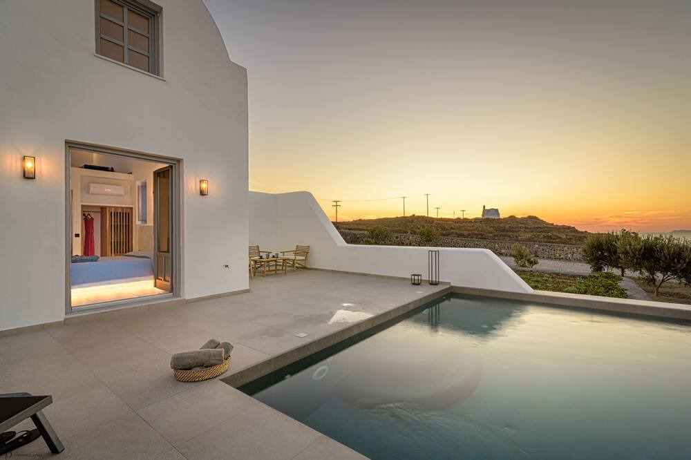 Photo of Others in Oia