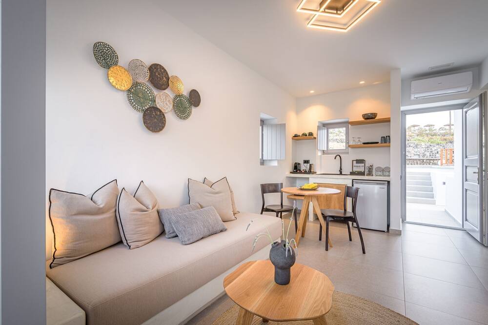 Photo of Livingroom in Oia