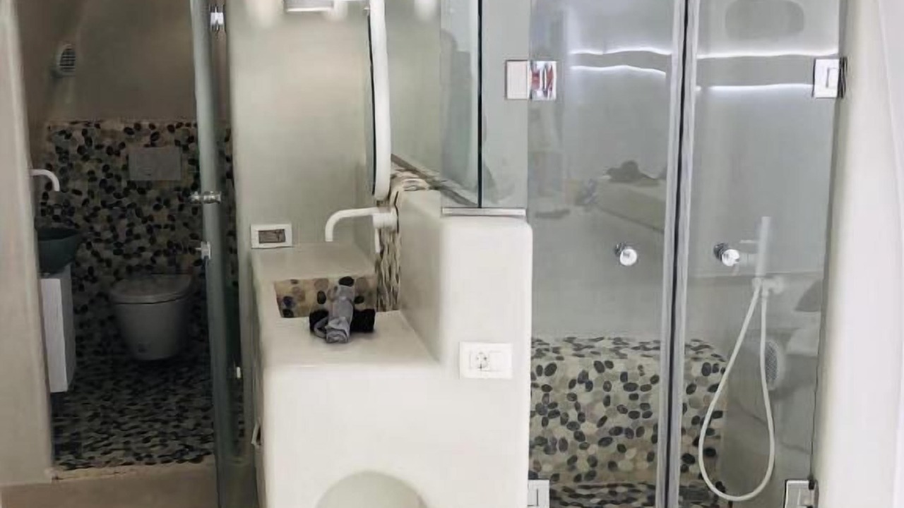 Photo of Bathroom in Akrotiri