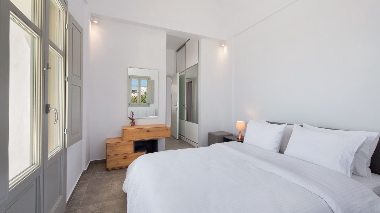 Photo of Bedroom in Imerovigli