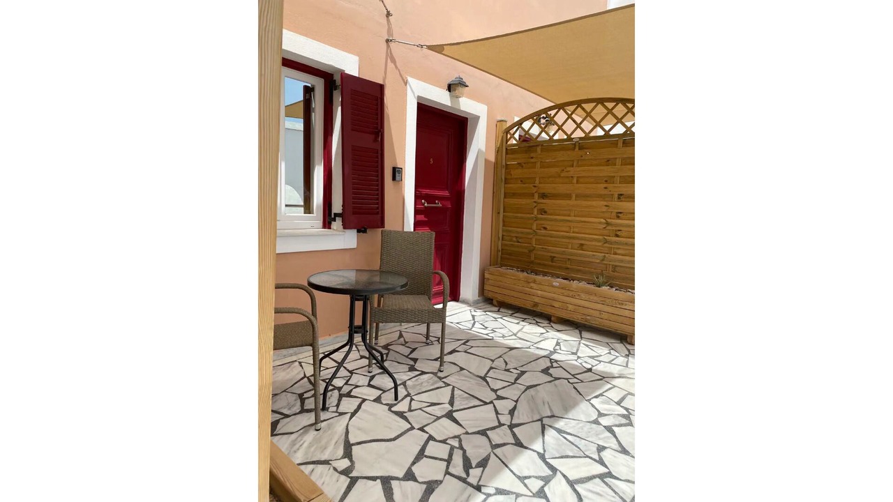 Photo of Outdoor in Fira