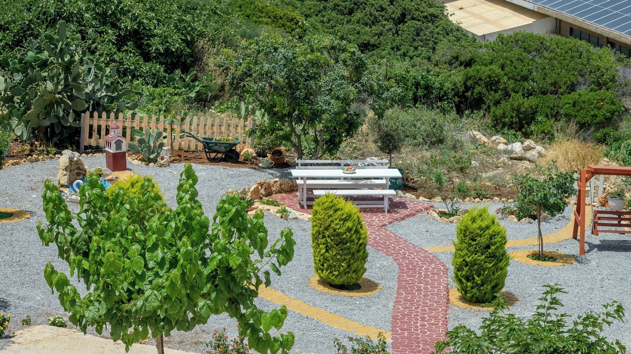 Photo of Outdoor in Violi Charaki