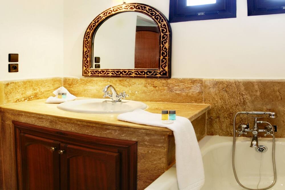 Photo of Bathroom in Ain Chkef