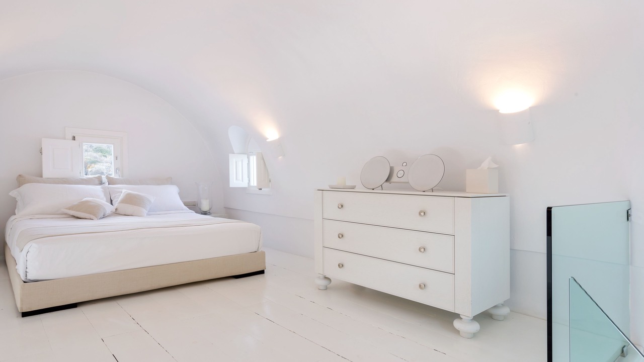 Photo of Bedroom in Imerovigli