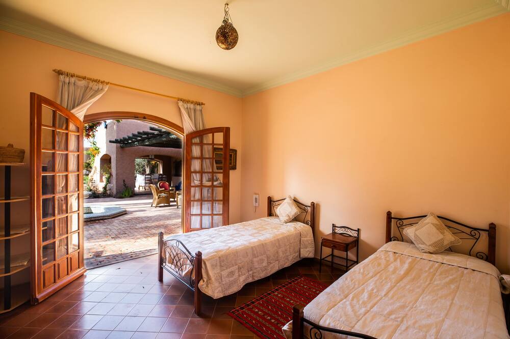 Photo of Bedroom in Saada