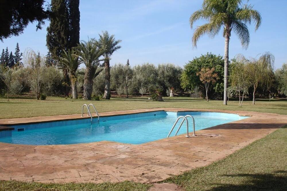 Photo of Outdoor in Saada