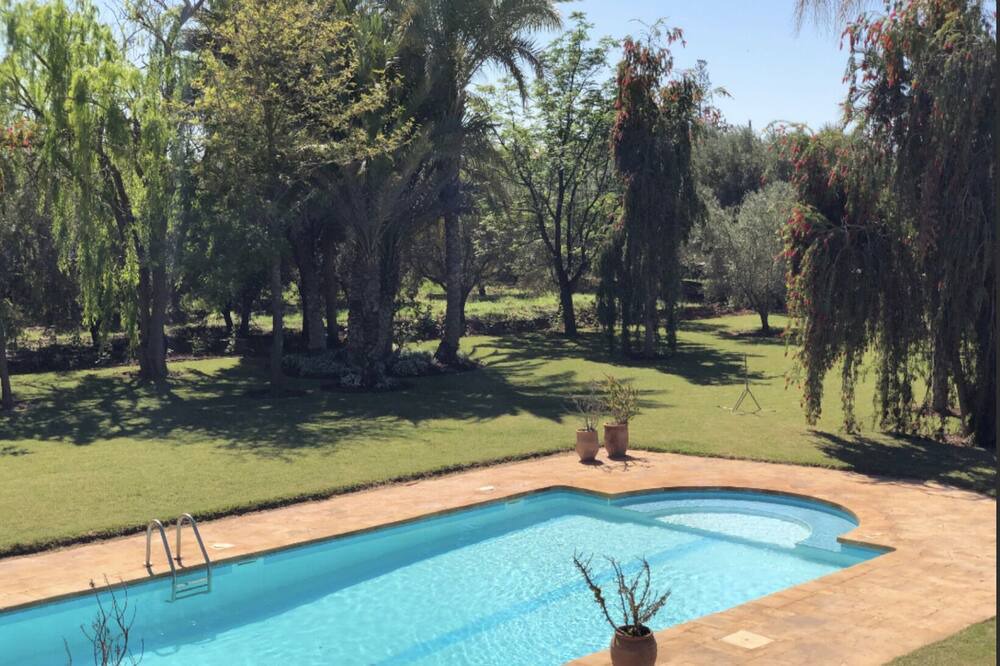 Photo of Outdoor in Saada