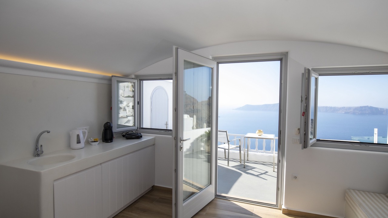 Photo of Bedroom in Firostefani