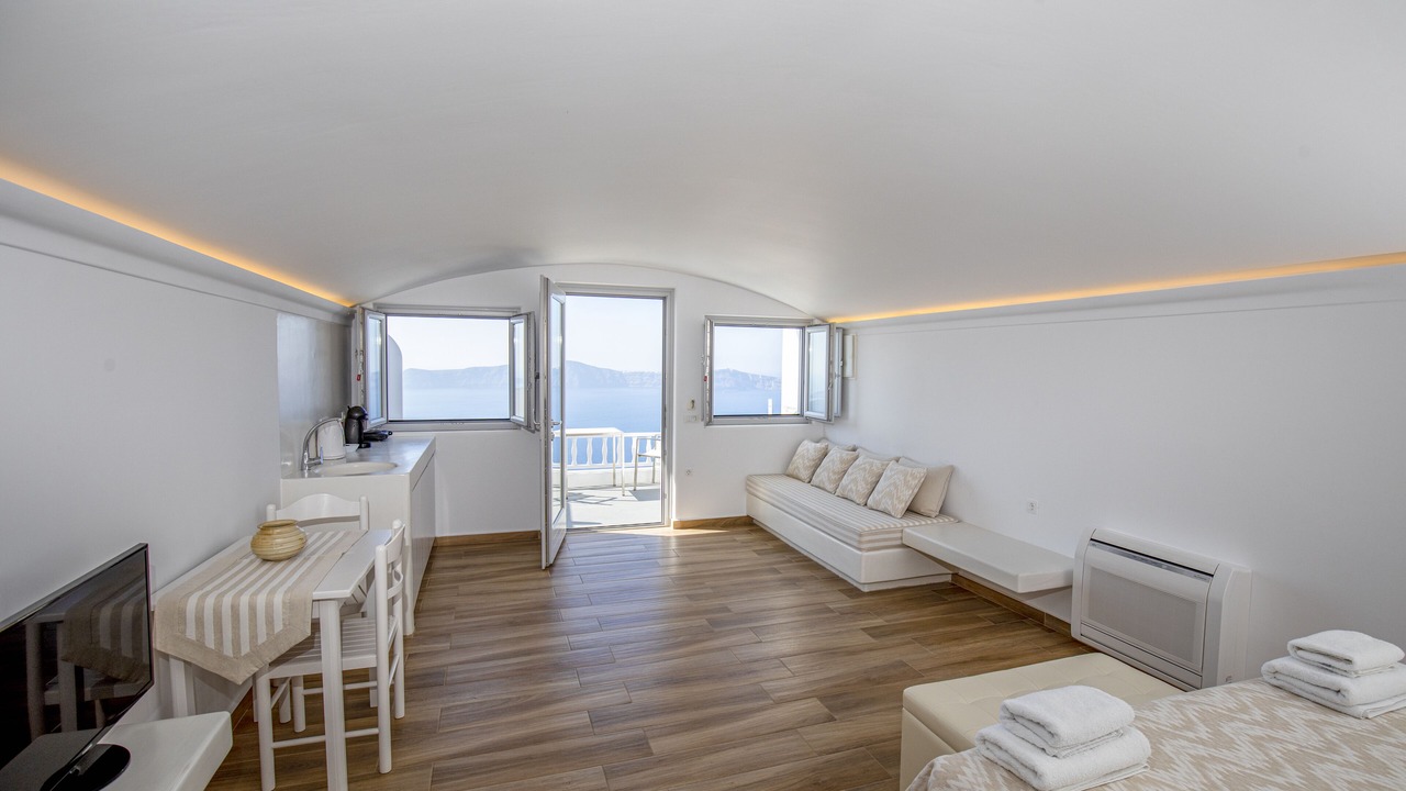 Photo of Bedroom in Firostefani