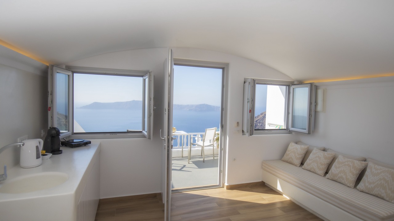 Photo of Bedroom in Firostefani