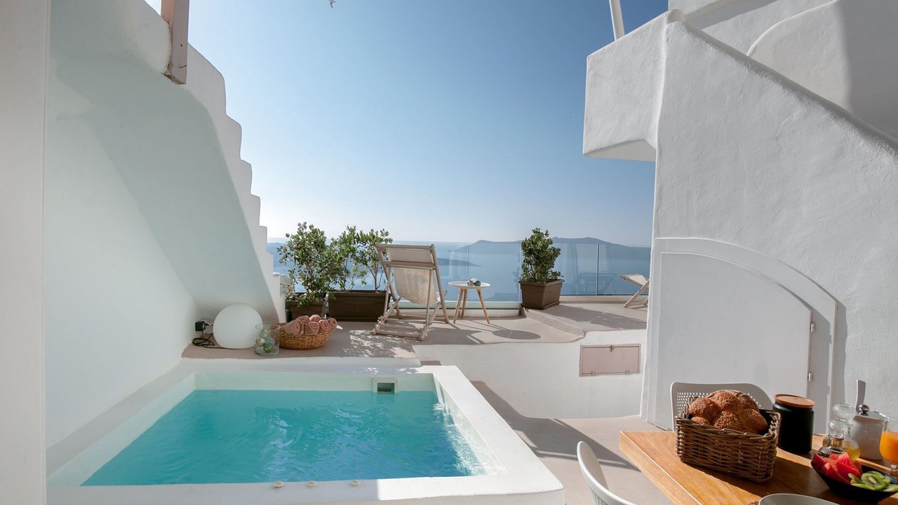 Photo of Outdoor in Fira