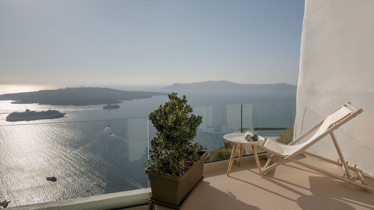 Photo of Outdoor in Fira