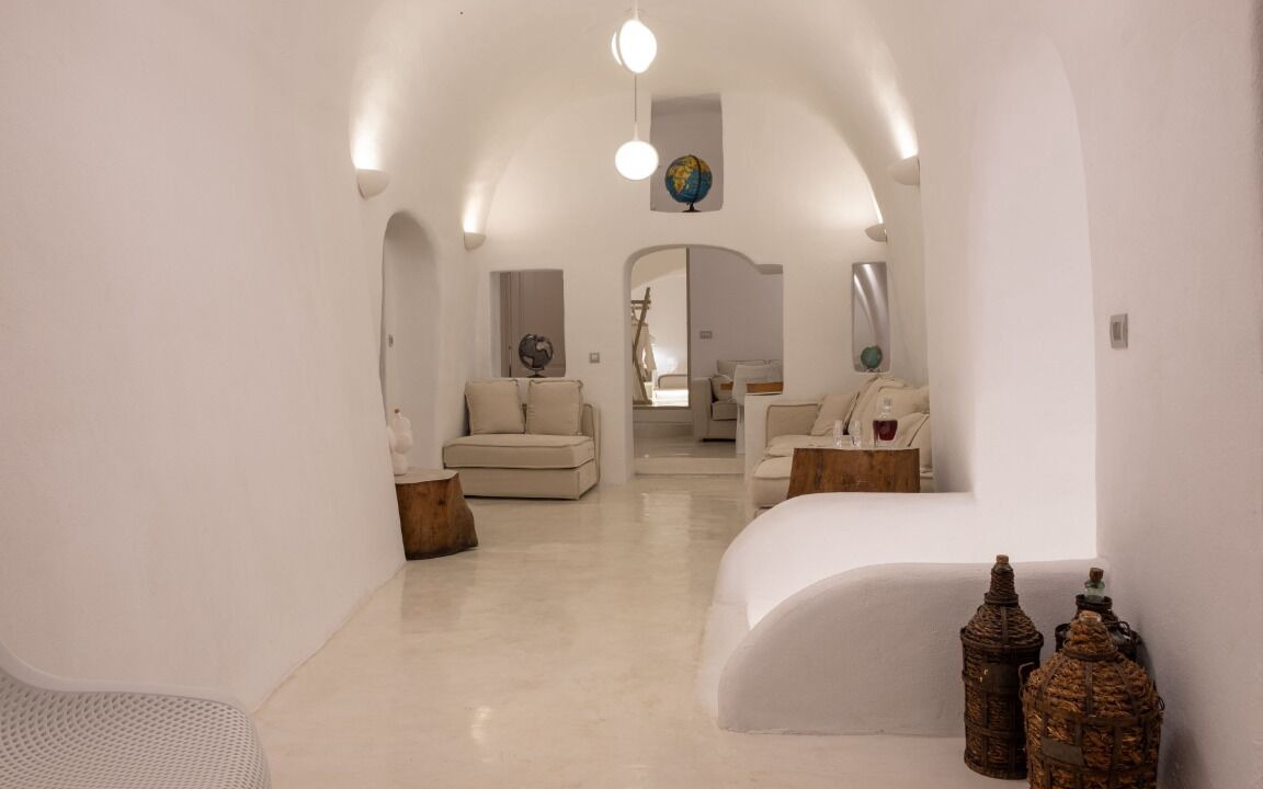Photo of Bedroom in Fira