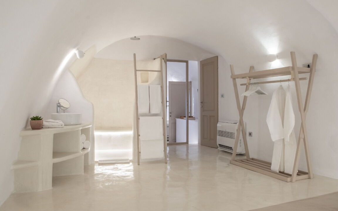 Photo of Bedroom in Fira