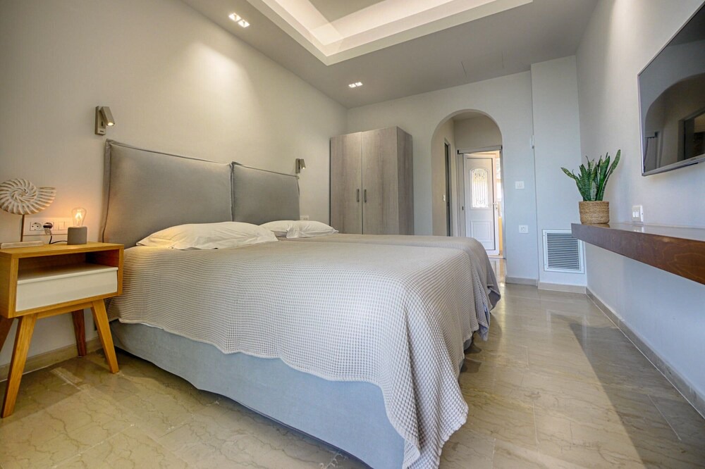 Photo of Bedroom in Agios Georgios Pagon