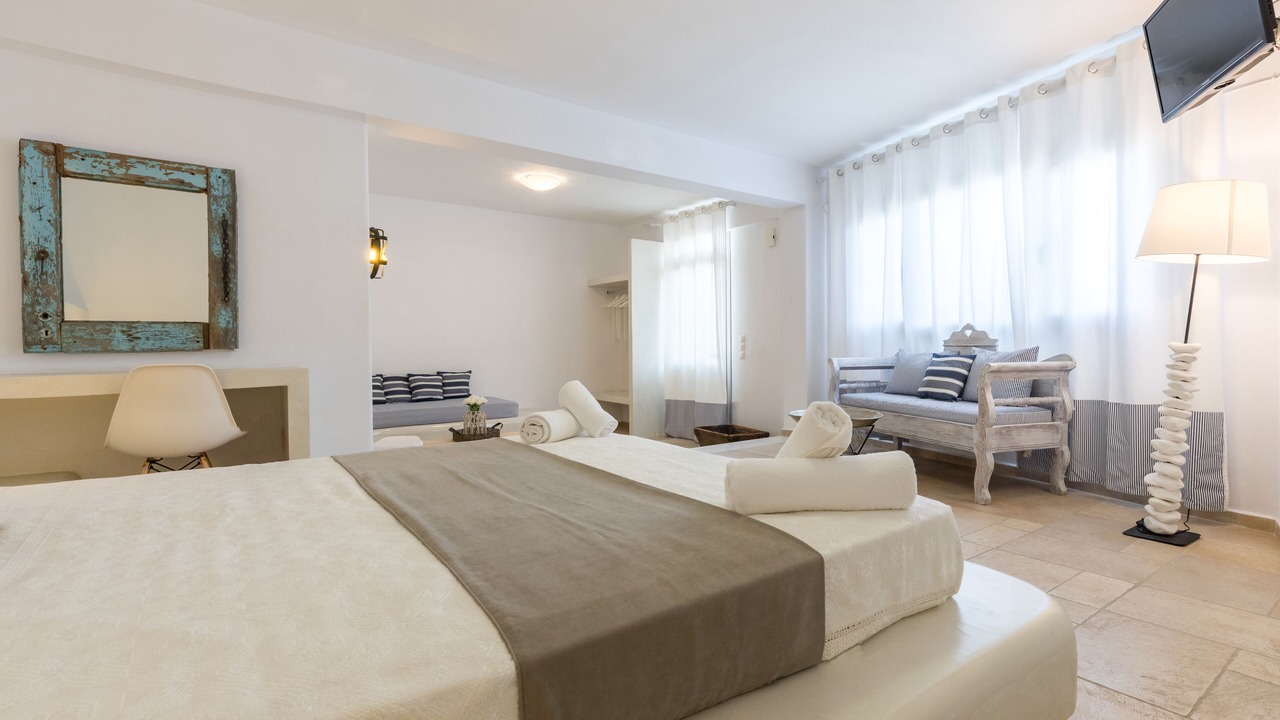 Photo of Bedroom in Messaria