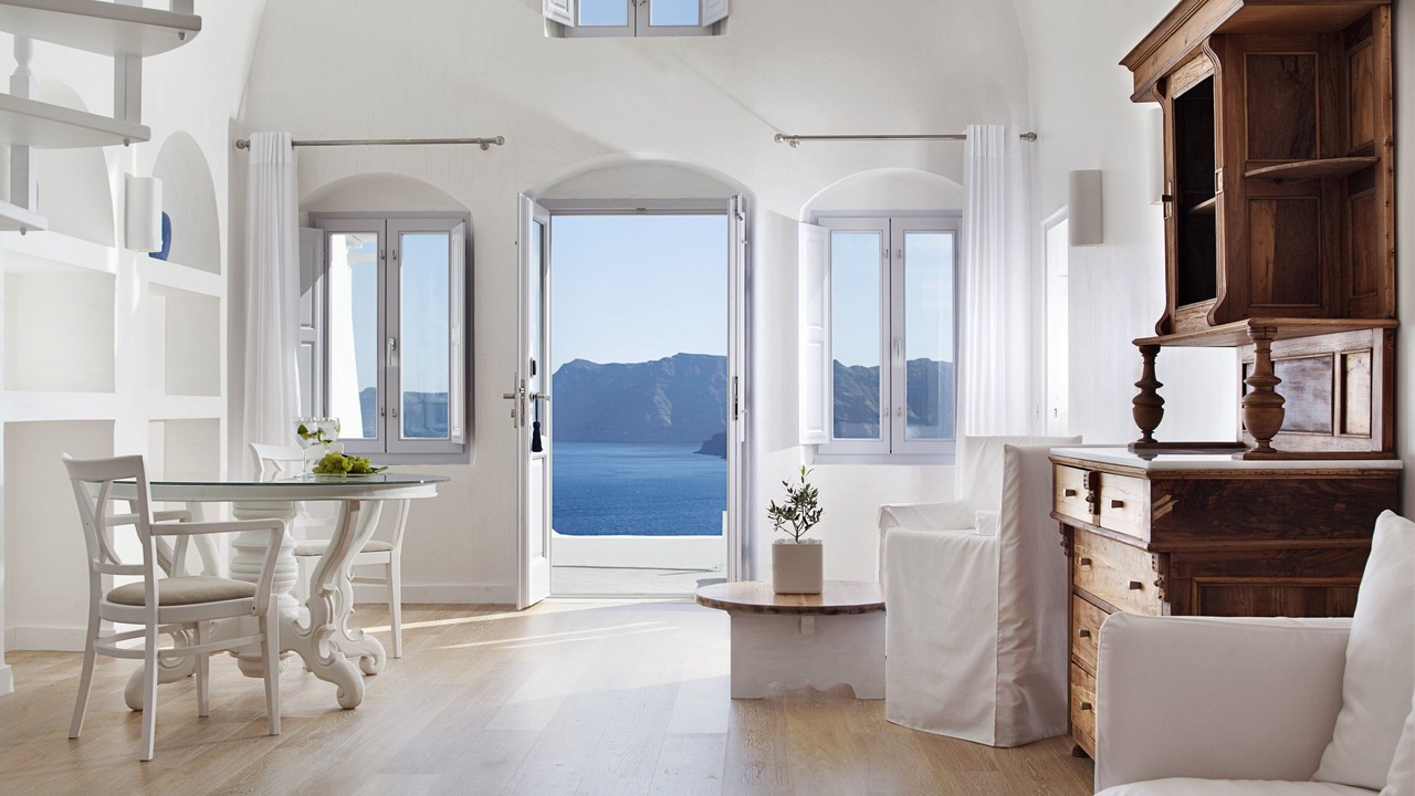 Photo of Bedroom in Oia