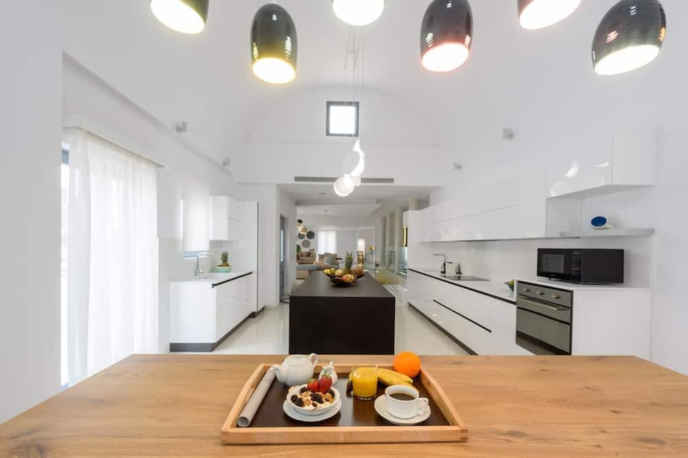 Photo of Kitchen in Vlychada