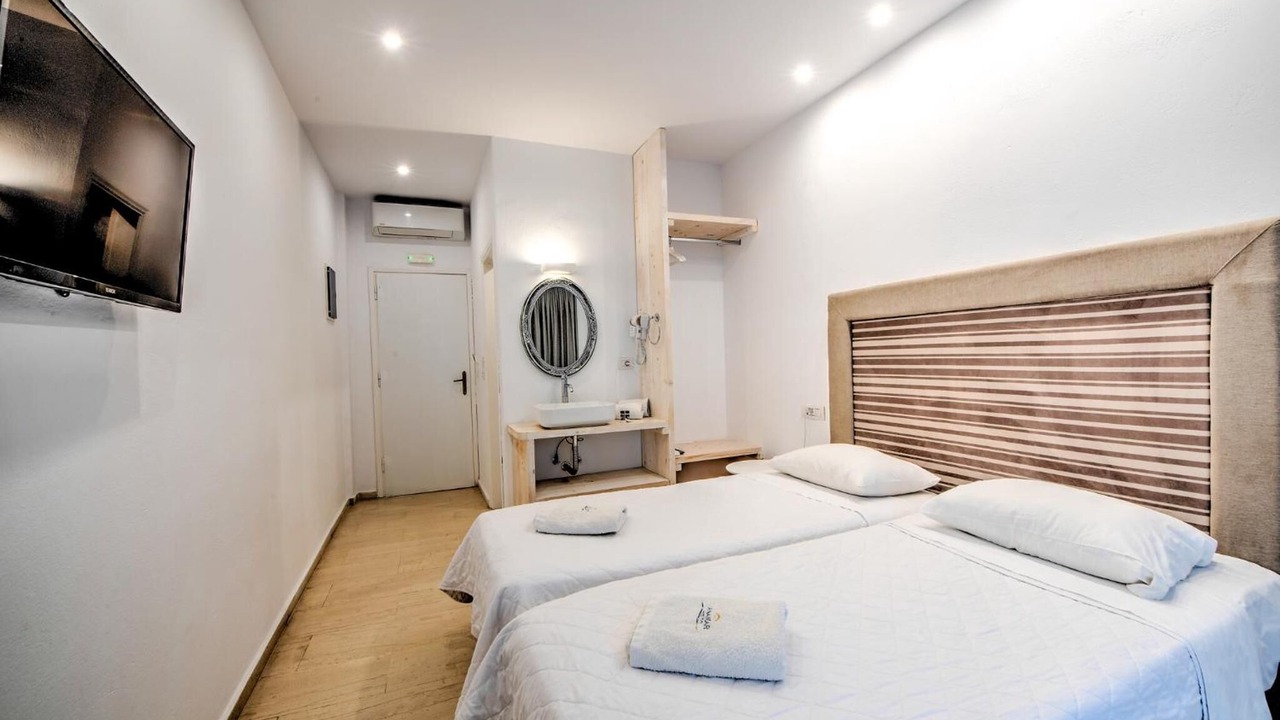 Photo of Bedroom in Monolithos