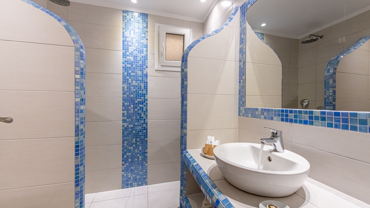 Photo of Bathroom in Firostefani
