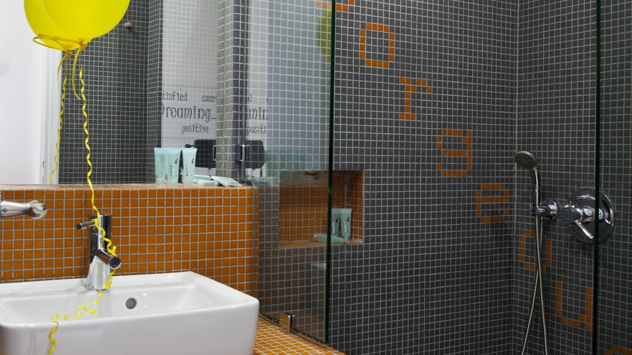 Photo of Bathroom in Kamari