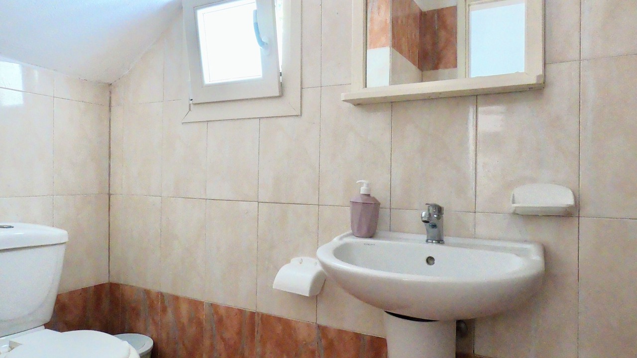Photo of Bathroom in Perissa