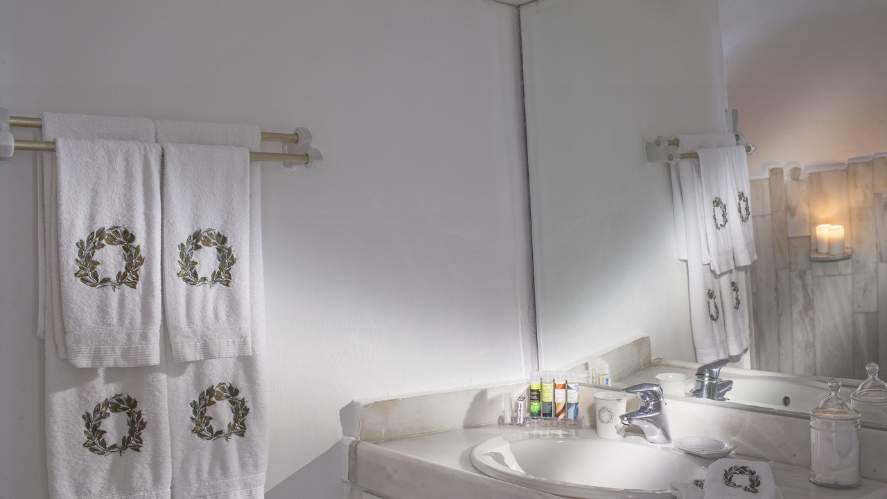 Photo of Bathroom in Firostefani