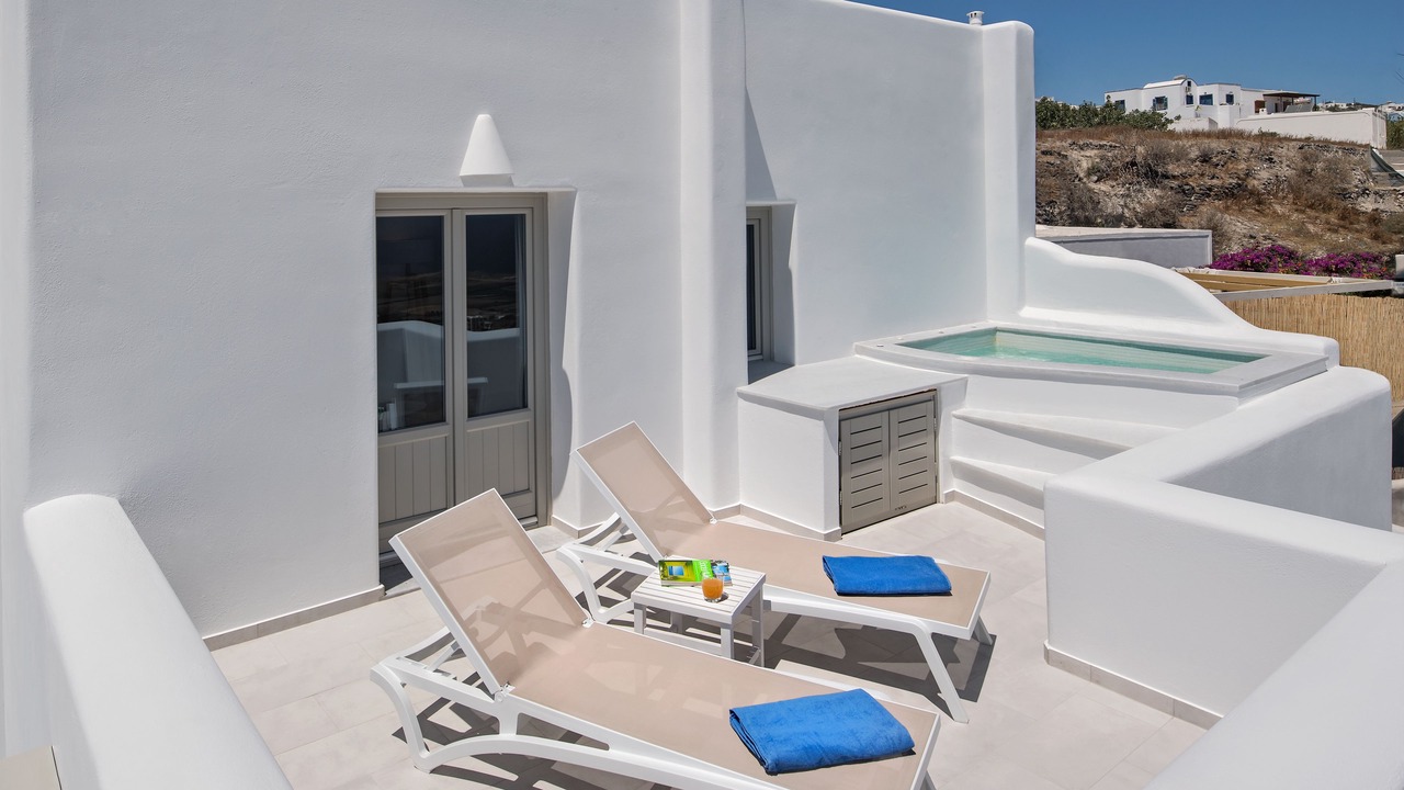 Photo of Outdoor in Fira