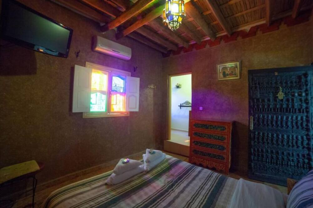 Photo of Bedroom in Tahala