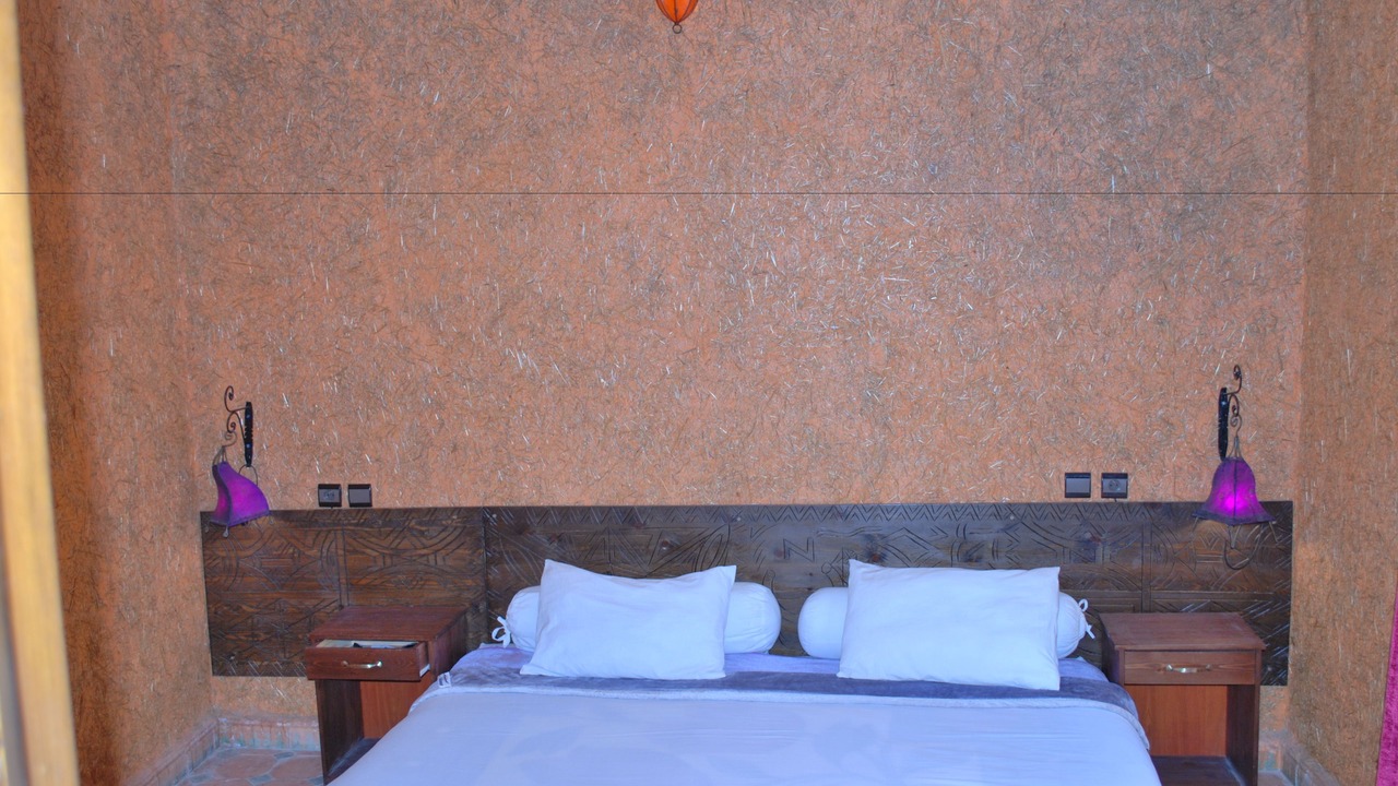 Photo of Bedroom in Issen