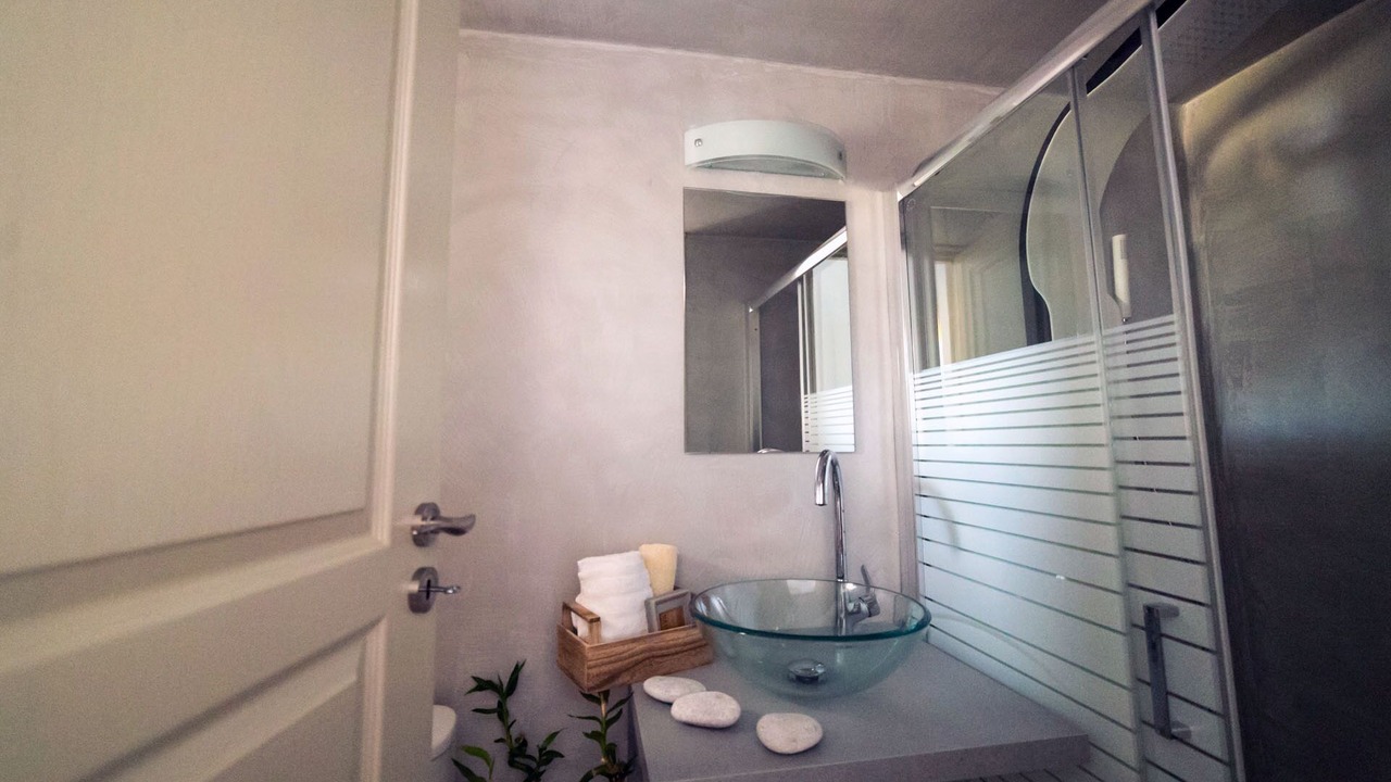 Photo of Bathroom in Episkopi Gonias