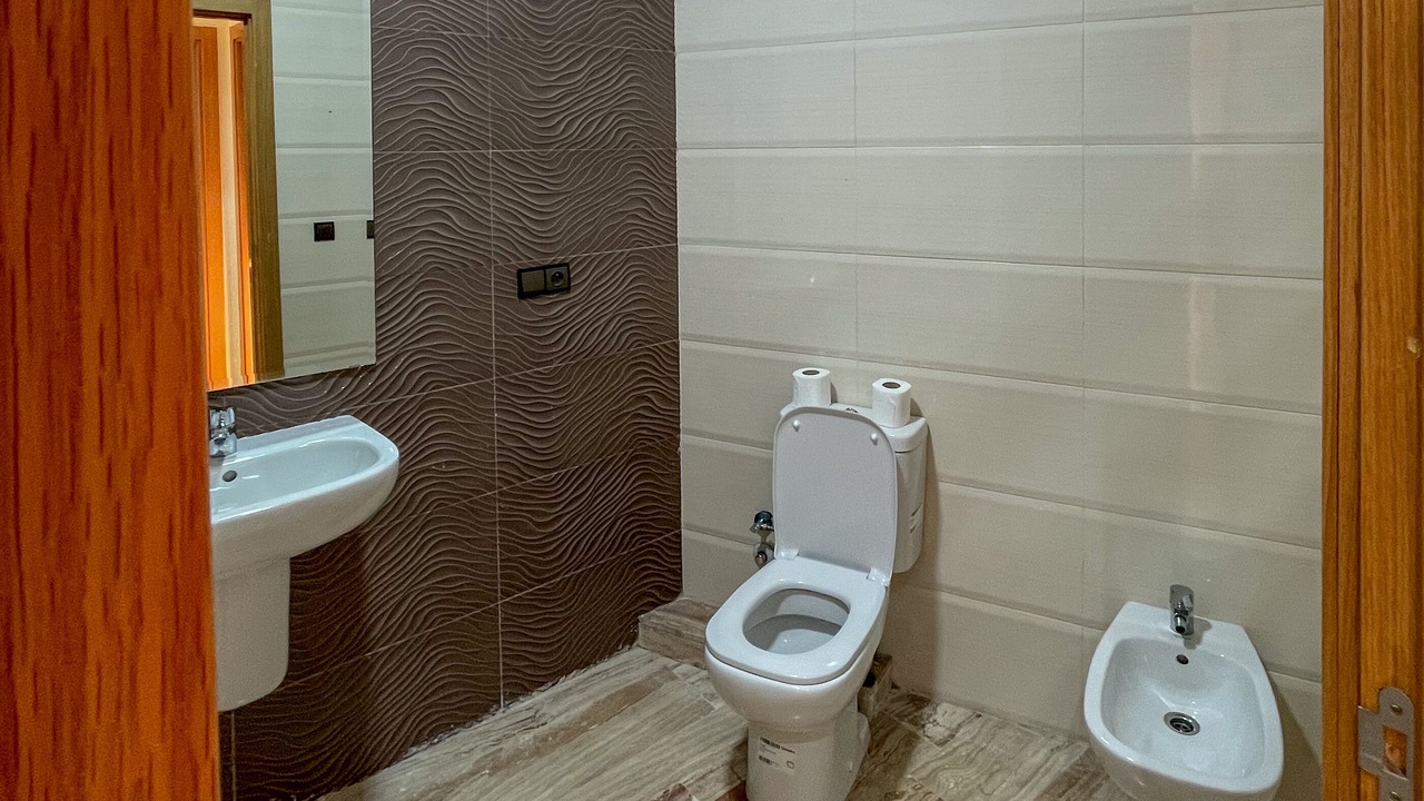 Photo of Bathroom in Branes