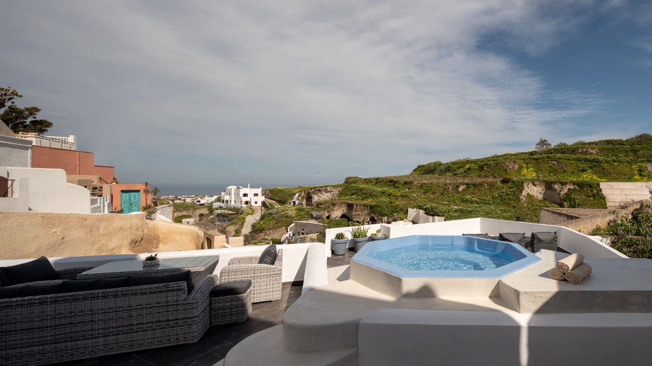 Photo of Outdoor in Messaria