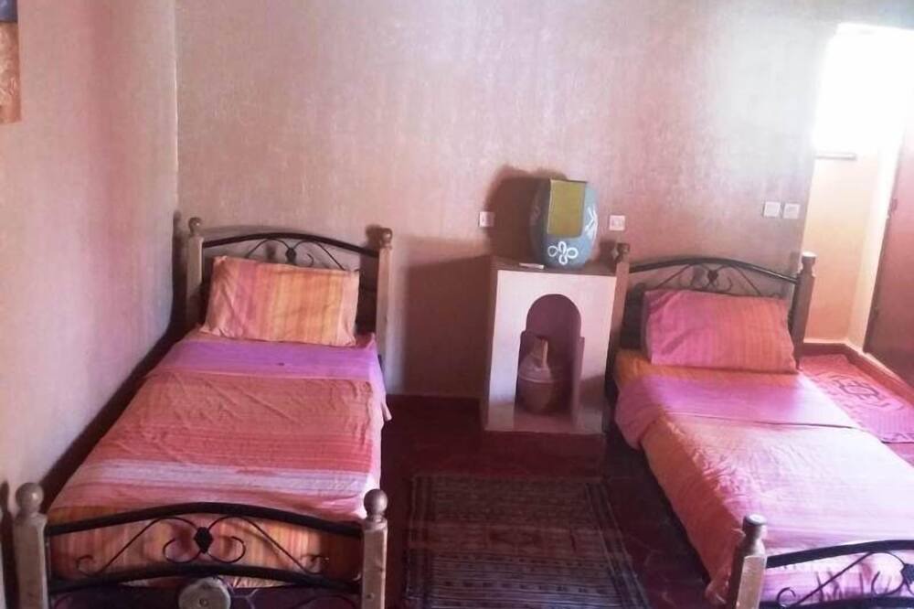 Photo of Bedroom in Asgaour