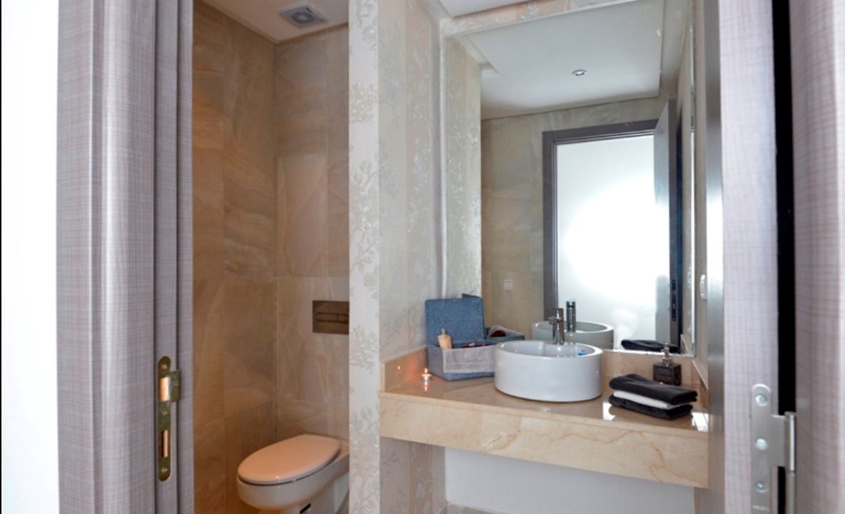 Photo of Bathroom in Pont Blondin