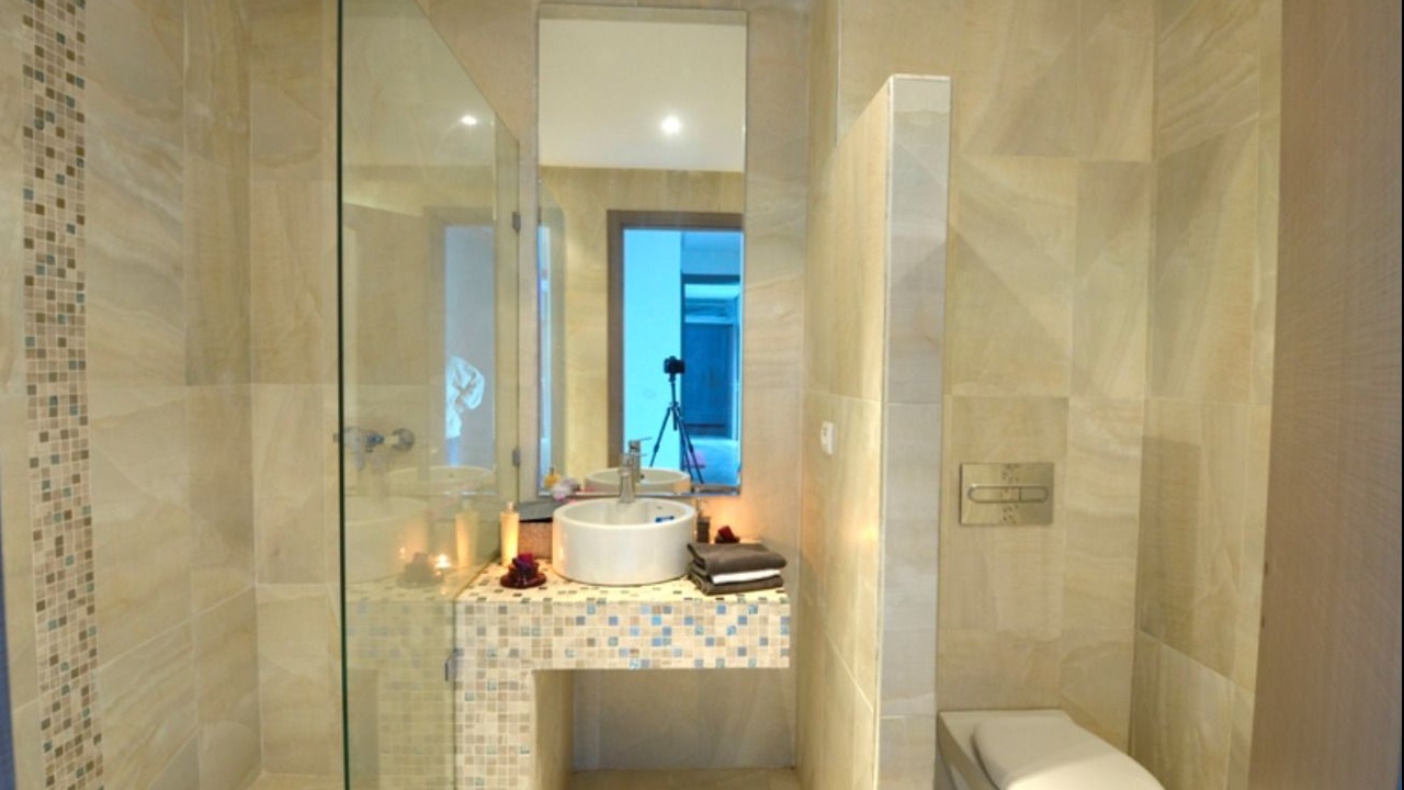 Photo of Bathroom in Pont Blondin